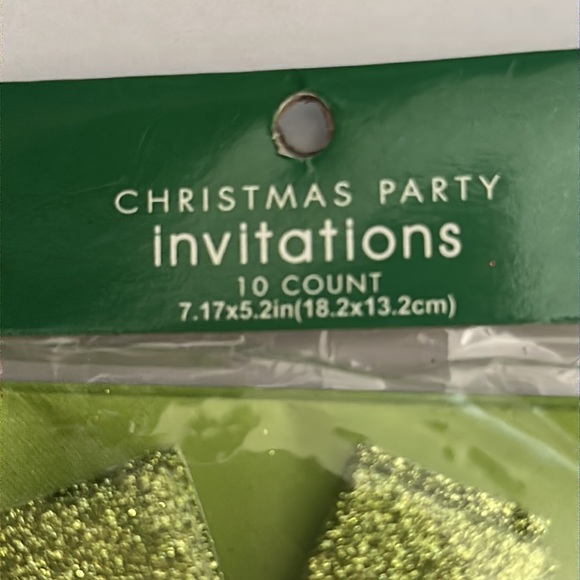 NWT Christmas Party Invitations- 10 count - Picture 3 of 3